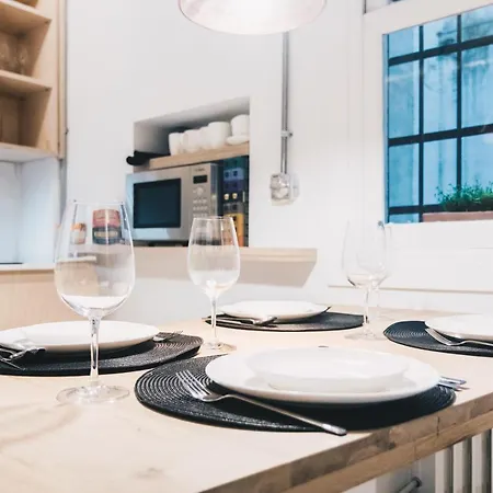 Kaia By People Μπιλμπάο